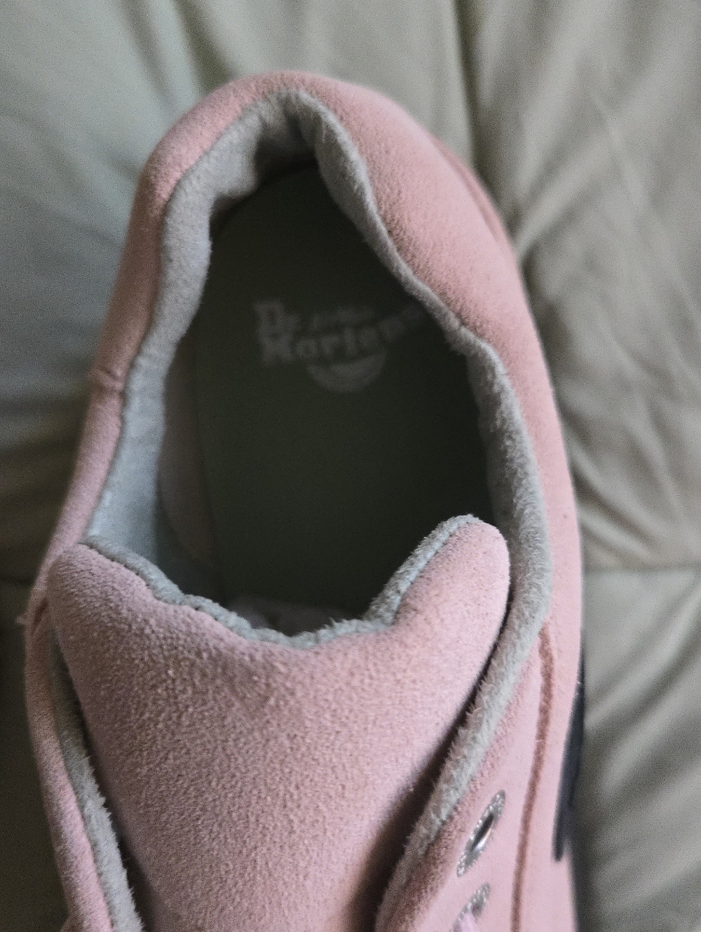 Dr. Martens Airwair Women Size 8 Platform Buzz 51 Powder Pink Suede 042026 - Picture 2 of 9